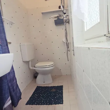 Delfino Apartment *